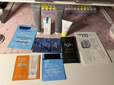 Juego de muestras de 10 piezas kit posay la Roche, prueba de vida, elefante borracho, diferenciante, etc. Foto 1 de 4