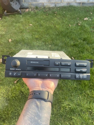 Genuine BMW E46 Cassette Player - Image 1 of 4