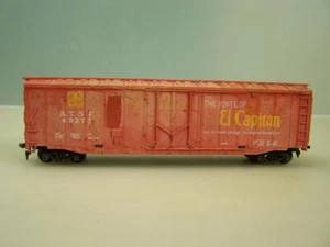 Tyco HO gauge 50' box car El Capitan ATSF weathered 1H5 - Picture 1 of 4
