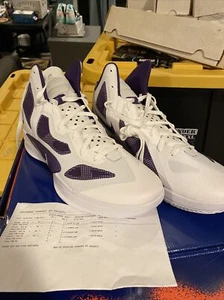 Nike Zoom Hyperfuse weiß/lila Größe 18 - NBA Spieler Andrew Bynum - Lakers - Bild 1 von 6