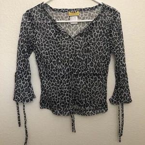 L'CRAYOLA Women Juniors Medium (fits small) Animal Print See-Through Top - Picture 1 of 9