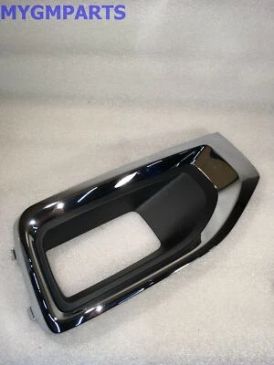 GMC YUKON DRIVERS SIDE CHROME AND BLACK FOG LIGHT BEZEL 2015-2019 NEW  22936426 Foto 1 de 3
