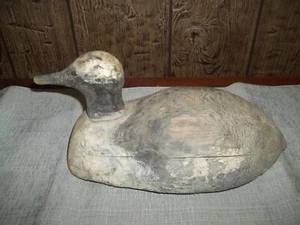 Señuelo de pato de colección tallado pintado PRIMITIVO arte popular tachuelas ojos - ENCONTRADO PATRIMONIAL - Imagen 1 de 13