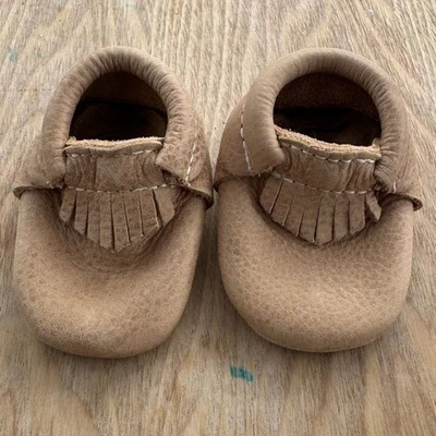 FRESHLY PICKED Brown Fringe Leather Baby Moccasins Size 1 - Image 1 of 4