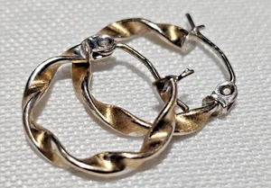 14k Yellow White Gold Twisted Hoop Earrings Hallmarked 14K 0.77 Grams Estate - Picture 1 of 11