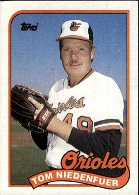 1989 Topps #651 Tom Niedenfuer Baltimore Orioles - Image 1 of 2