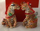 2001 Lynn Chase Weihnachtsornament Stechpalme Jaguar Set Keramik Figur verpackt Super