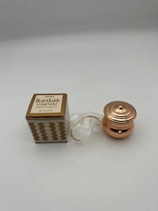 Vintage AVON 1976 HEARTHSIDE SWEET HONESTY CREAM SACHET - Picture 1 of 4