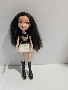 Bratz Doll Jade Clothes Boots Vtg 2001  - Imagen 1 de 7