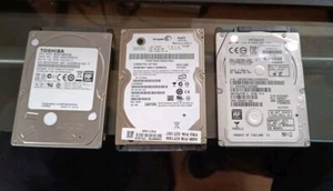 4x interne S-ATA Festplatten 2,5" für Laptop Rasperi (2x 320 + 160 + 250) = 1TB - Bild 1 von 9