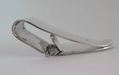 SIMPLY ELEGANT SOLID 925 STERLING SILVER HINGED MONEY CLIP - Image 1 of 4