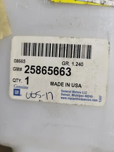 GENUINE GM OEM Engine Coolant Recovery Reservoir Tank 25865663 - Bild 1 von 4
