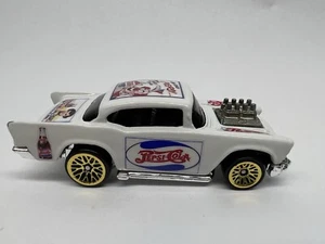 Gig PIG CUSTOM Hotwheels Mattel Inc 1976 Pepsi 57 Chevy - Picture 1 of 8