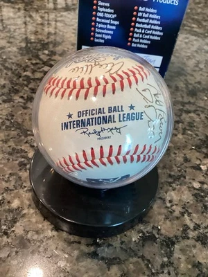 Louisville Bats 2012  Team Signed Ball, Triple A Team Of The Cincinnati Reds - Image 1 of 4