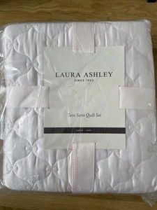 BRAND NEW Laura Ashley Pink Stitched Bow Satin Quilt TWIN - Picture 1 of 4