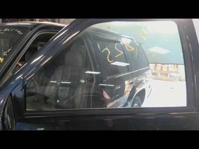 (LOCAL PICKUP ONLY) Driver Front Door Glass Fits 88-02 CHEVROLET 3500 PICKUP 724 - Image 1 of 4