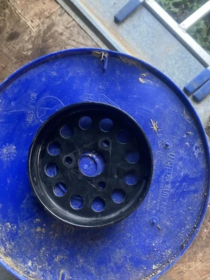 For Toyota Prius 2001-2009  Engine Coolant Water Pump Pulley OEM - Image 1 of 2