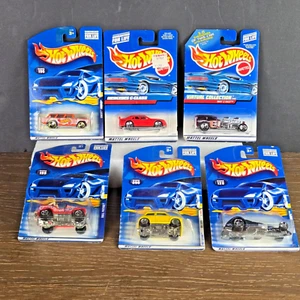 Lot Hot Wheels Diecast 1:64 MFR 2000 & 1999 - Picture 1 of 23