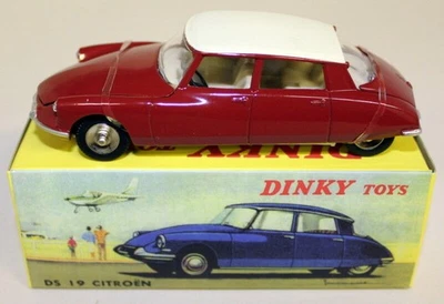 Atlas Dinky Toys Repo Scale 530 Citroen DS 19 Red White Diecast Model Car - Image 1 of 4