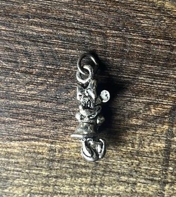 Colgante de plata esterlina con dije de Minnie Mouse V482 Foto 1 de 4