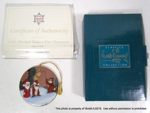 NEU NEU IM KARTON WDCC DISNEY KLEINE UNHEILMACHER SCHEIBE ORNAMENT Chip 'n' Dale mit Echtheitszertifikat  - Bild 1 von 4