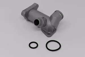 Audi B5 A4 1.8T Cast Aluminum Coolant Flange Without Temp. Sensor 058121132C - Foto 1 di 3