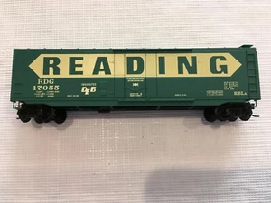 MICRO-TRAINS 32320 N-Gauge Steel Boxcar 50ft, Reading RDG 17055 - Picture 1 of 2
