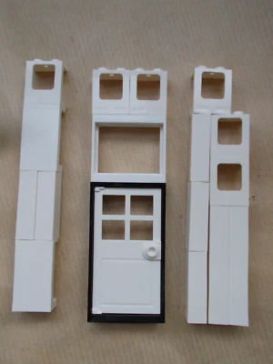 LEGO VENTANAS SECCIONES DE PARED Y PUERTA BLANCO + MARCO DE PUERTA NUEVO CITY PACK 1, SIN CRISTAL Foto 1 de 4
