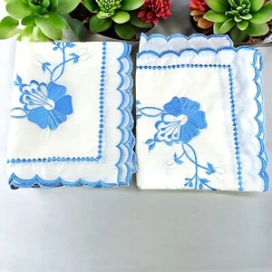Vintage Standard Pillowcases Blue White Floral Scalloped Machine Embroidered Set - Picture 1 of 4