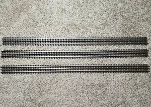 Atlas 6056 O Scale 40 Inch Rigid Straight Track 3 Pieces Wood Pattern  - Picture 1 of 8