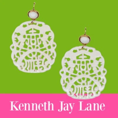 Pendientes perforados blancos tallados Kenneth Jay Lane Foto 1 de 4