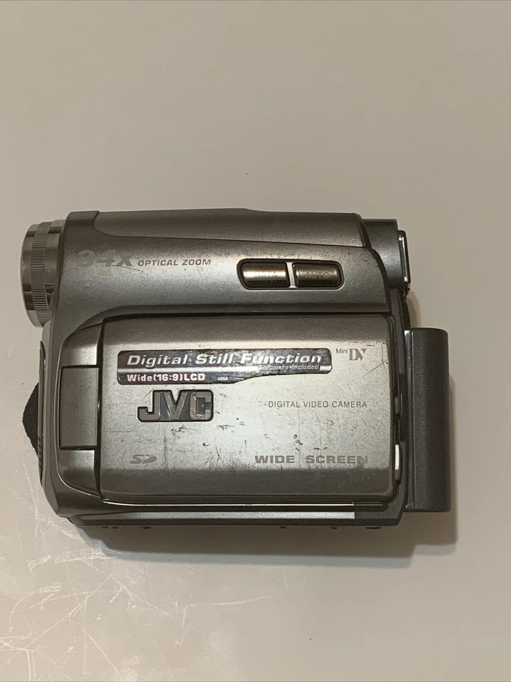 JVC GR-D770 Mini DV, Flash Media Camcorder NOT WORKING AS IS - Image 1 of 4