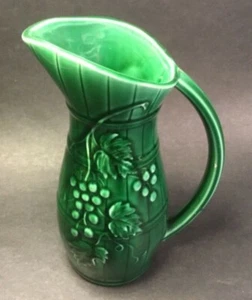 Antique French Majolica "Grapes & Leaves" Pitcher from Sarreguemines c.1920s - Picture 1 of 12