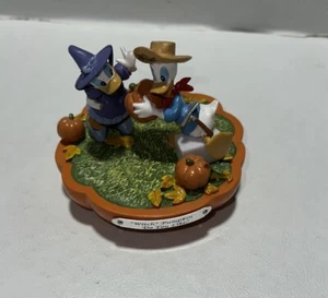 "WITCH" PUMPKIN DO YOU LIKE? HAWTHORNE VILLAGE DISNEY SPOOKTACULAR COLLECTION - Picture 1 of 6