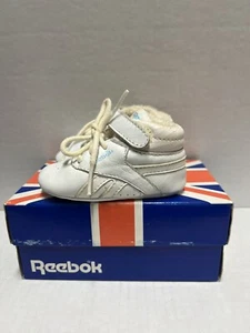 Reebok Crib Shoe size 2 White Light Infant Sneakers Made in Thailand - Picture 1 of 14