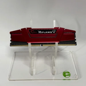 G.Skill RipJaws 8 GB (1x8 GB) RAM DDR4 2400 MHz F4-2400C17S-8GDBVR - Foto 1 di 2