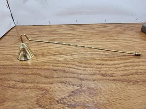 Tampón de velas de latón vintage con mango giratorio - Imagen 1 de 10