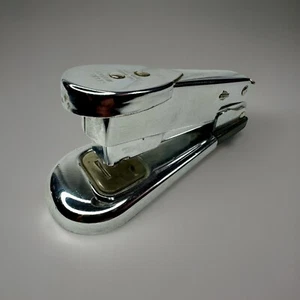 Vintage Genuine Arrow No 105 Chrome Stapler Made In Brooklyn NY USA - Picture 1 of 9