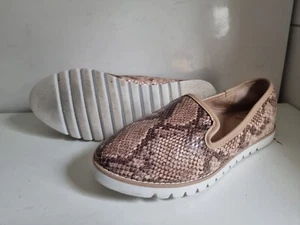 DUNE LONDON DESIGNER UK 4 EU 37 WOMENS BEIGE SNAKE LEATHER LOAFERS FLAT SHOES - Picture 1 of 15