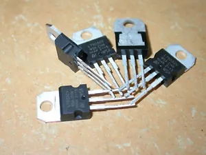7805 L7805CV Spannungsregler 5V 1.5A TO220 5 Stück L#020-2 - Bild 1 von 4