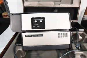 Sony AVC-3260 Video Camera - Picture 1 of 13