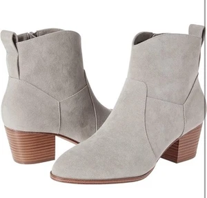 New Women’s Amazon Essentials Size 10 Grey Suede Western Ankle Boots Shoes - Picture 1 of 11
