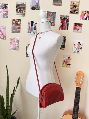 Vintage Woman’s Coach Red Kimball Half Moon Leather Crossbody Bag 316 - Image 1 of 4