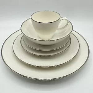 Vtg Noritake Japan Ambrosia 6 Piece Place Setting Ivory China 7567 Plates Bowl - Picture 1 of 6