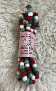 NEW NWT TRADER JOES Handcrafted Mini Felted Wool Garland Green Red White 6FT dec - Picture 1 of 7