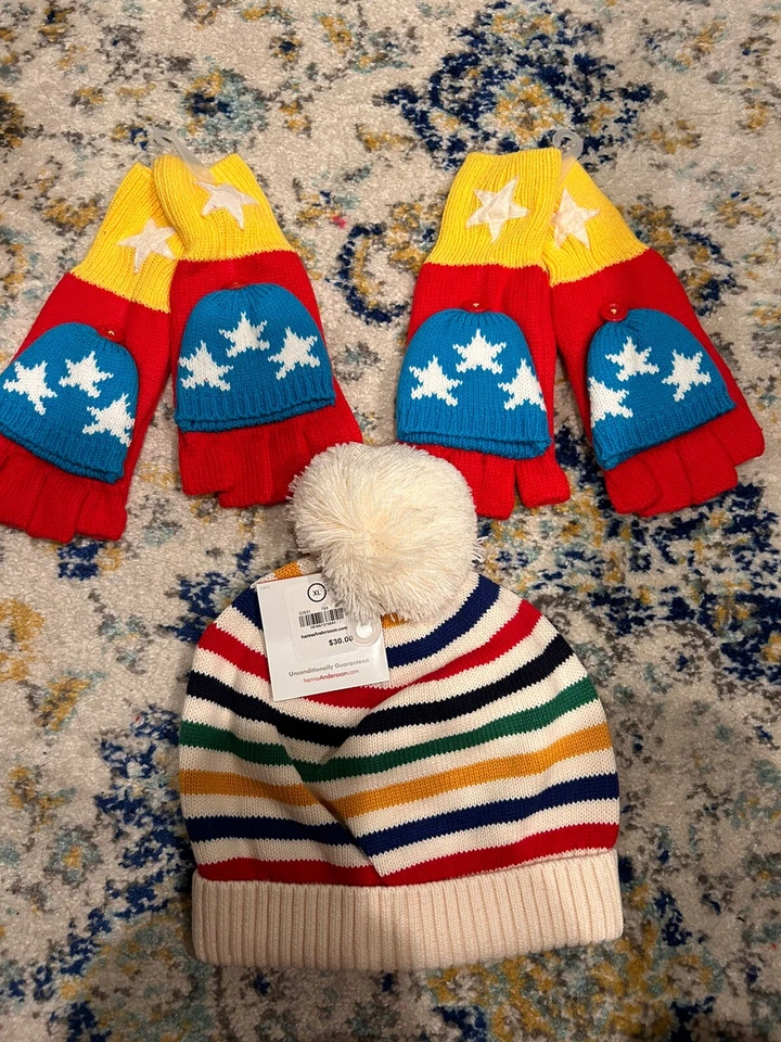 Lots Of Hanna Andersson NEW Two Sets Of Mittens Size M & One Beanie (xl) - Image 1 of 4