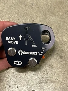 Safewaze SW-EX8000 Fall arrestor for 7/16" rope 310 pound limit - Picture 1 of 9