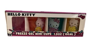 Hello Kitty Freeze Gel Mini Tazze 1,5 Oz Set di 4 Bicchieri da Colpo Plastica NUOVO - Foto 1 di 3
