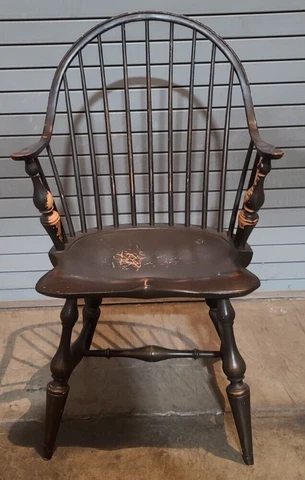 D.R. Dimes Continuous Arm Windsor Chair Bench Made Black Crackle Finish Cover