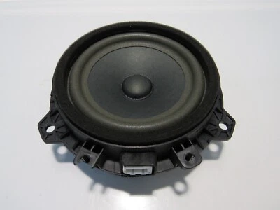 KIA STONIC 2017-21 OFFSIDE RIGHT REAR DOOR SPEAKER 96330-H8000             P1071 - Image 1 of 4